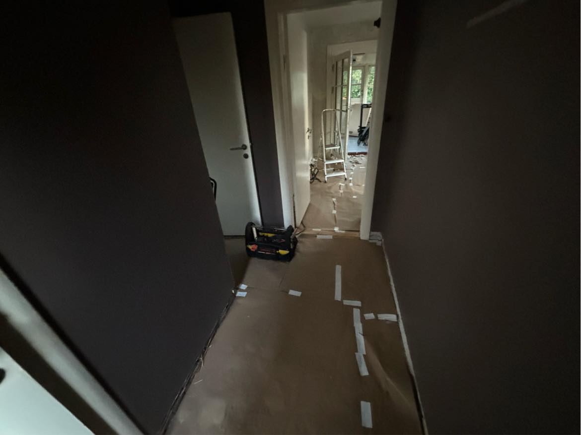 Puds af vægge med mørtel