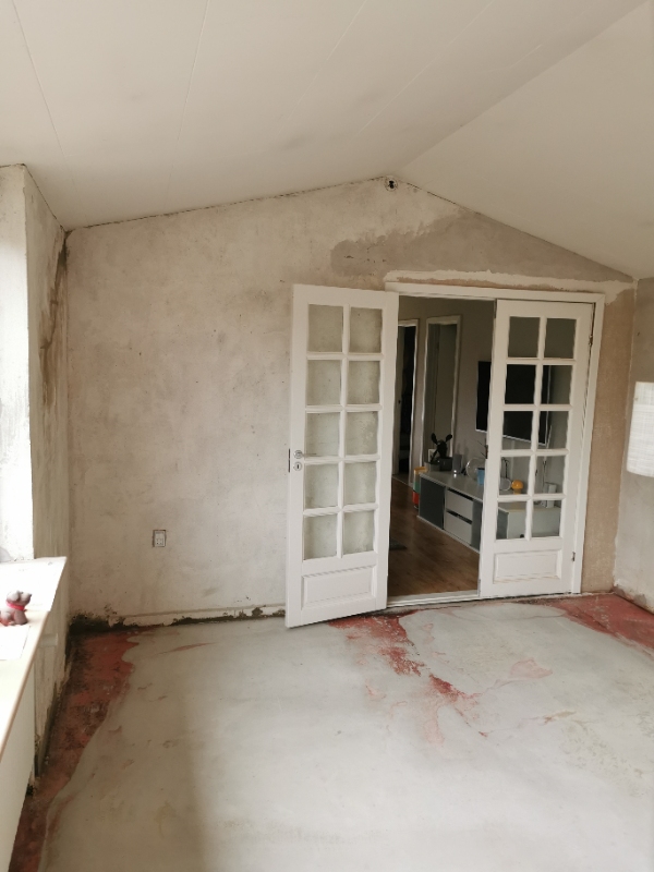 Spartling af stue samt filt og maling