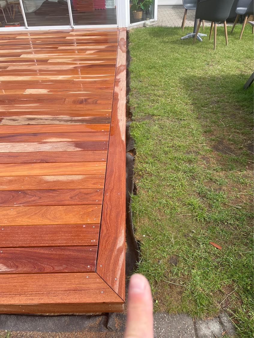 Brolægning / Omlægning af gangsti rundt om træterasse