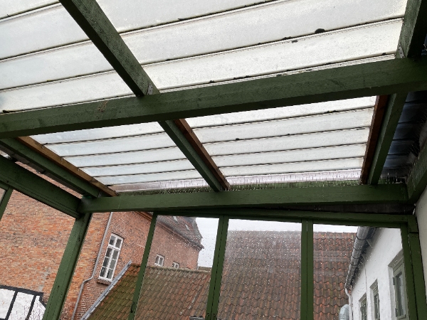 Demontering af terrasse tag fag