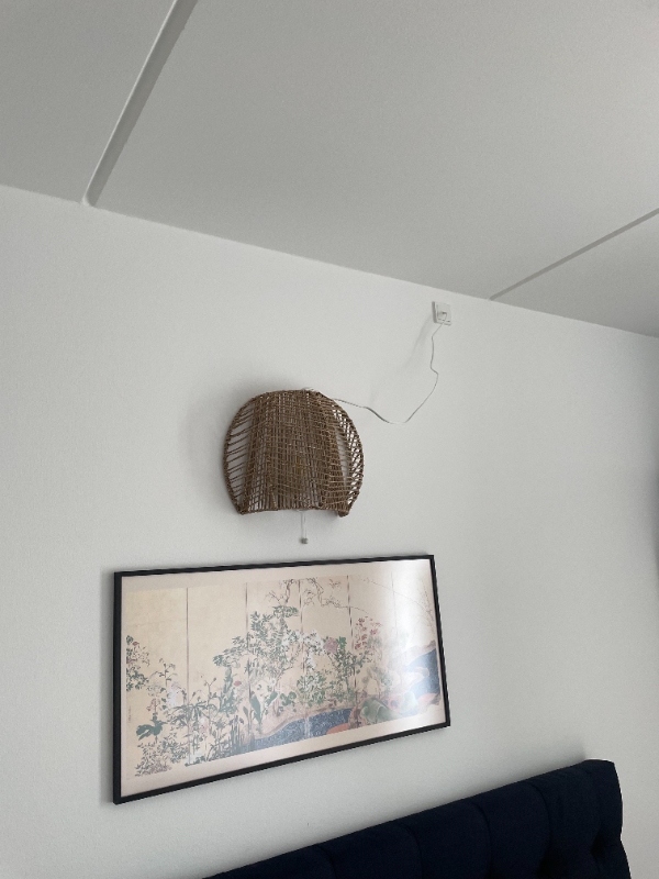 forlængelse / udskiftning af ledninger og sat pænt op på væggene