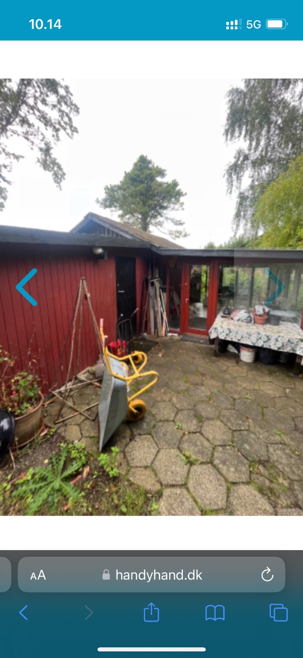 Nedrivning og bortkørsel af skur og udestue