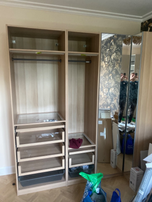 IKEA pax klædeskab monter låger og sikre til væg