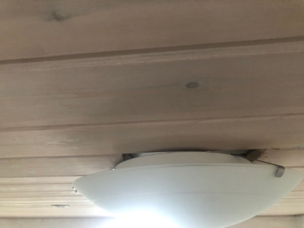 Udskift af loft i soveværelse evt. reparation af hul