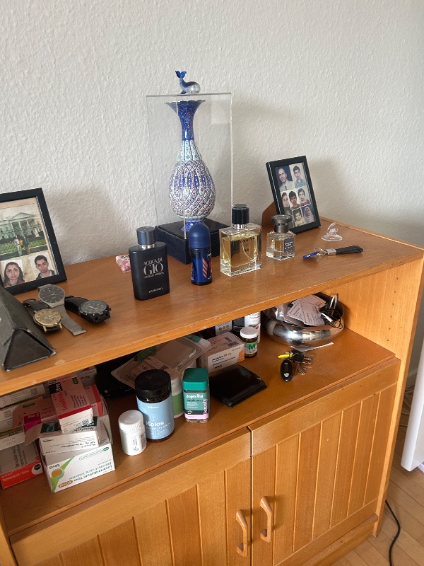 Afhentining af gamle møbler til affaldssortering