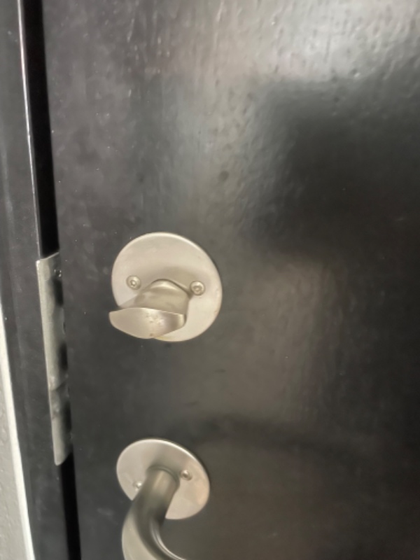 Skift af lås i fordør