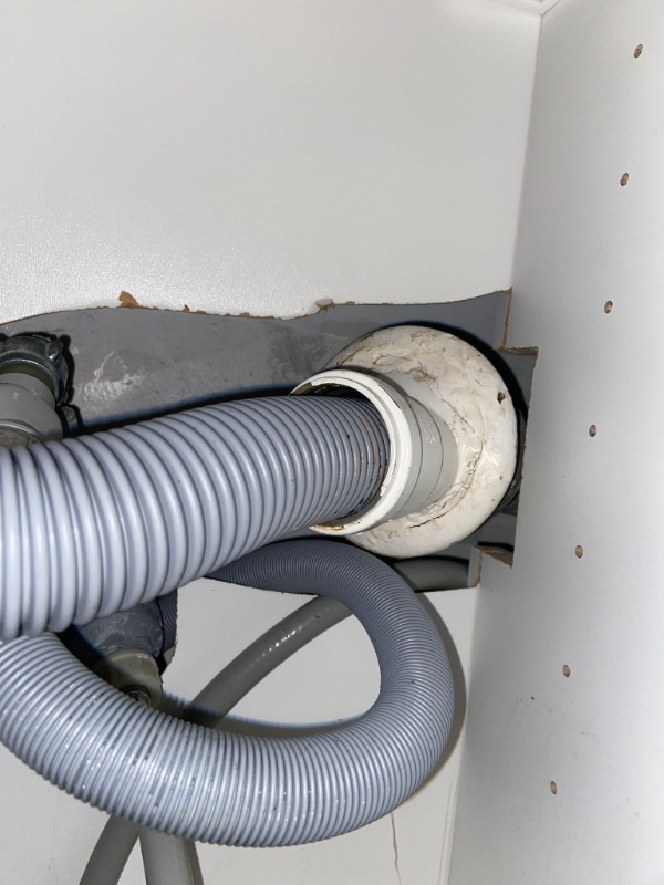 Rensning af tilstoppet afløb