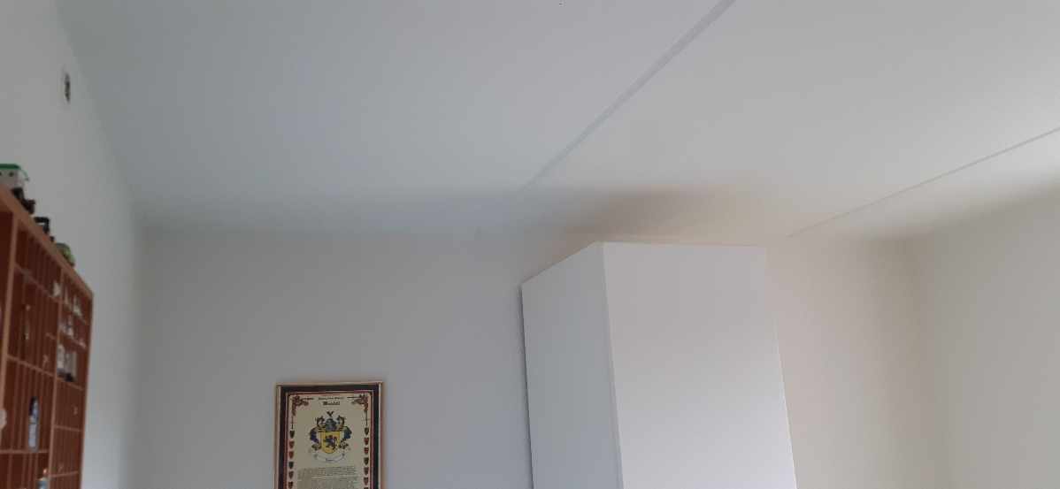 Ophængning og tilslutning af 5 ikea spot lamper.