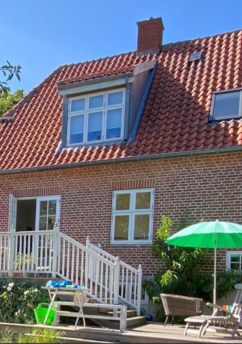 Brædder på på kvist skal skiftes.