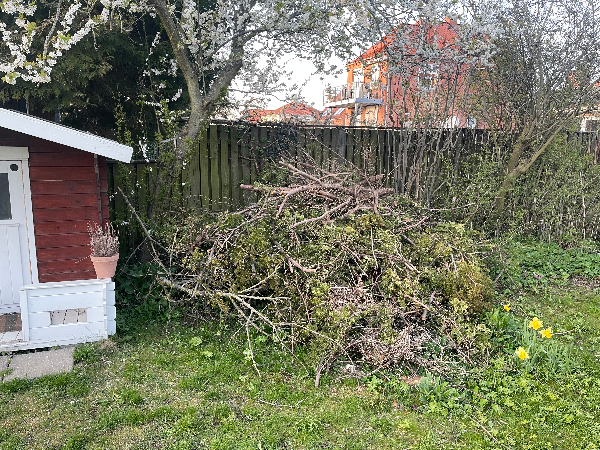 Kørt haveaffald væk