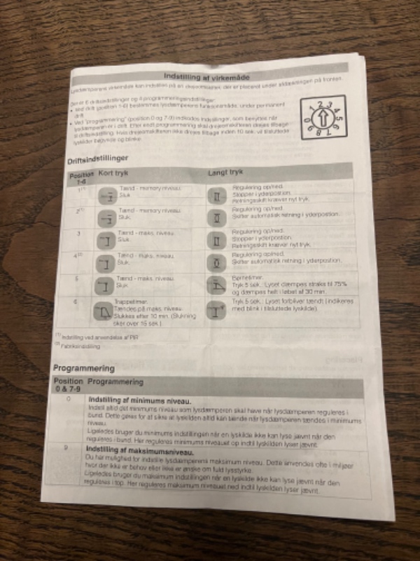 Installation af lysdæmper