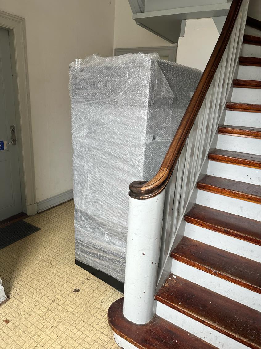 Bæring af køleskab opad