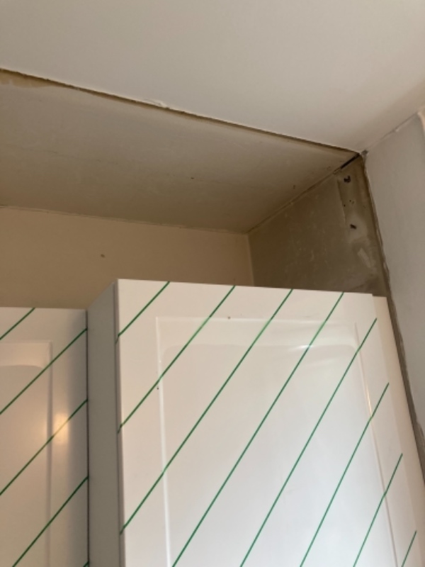 Spartling og maling af væg? Evt filt.