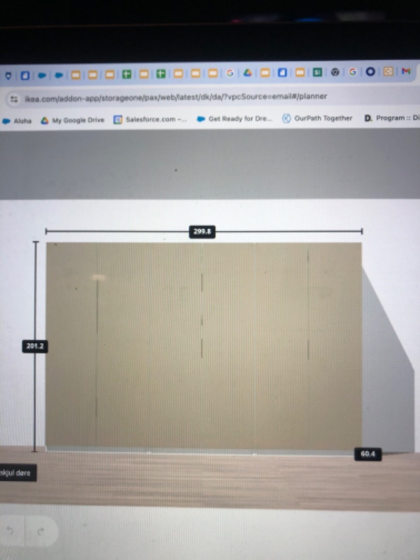 Ikea-skab og lampe montering