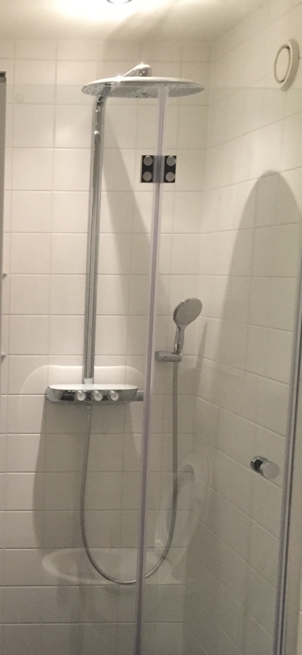 Afkalkning af brusesystem - Hans Grohe, smart control 360 Duo