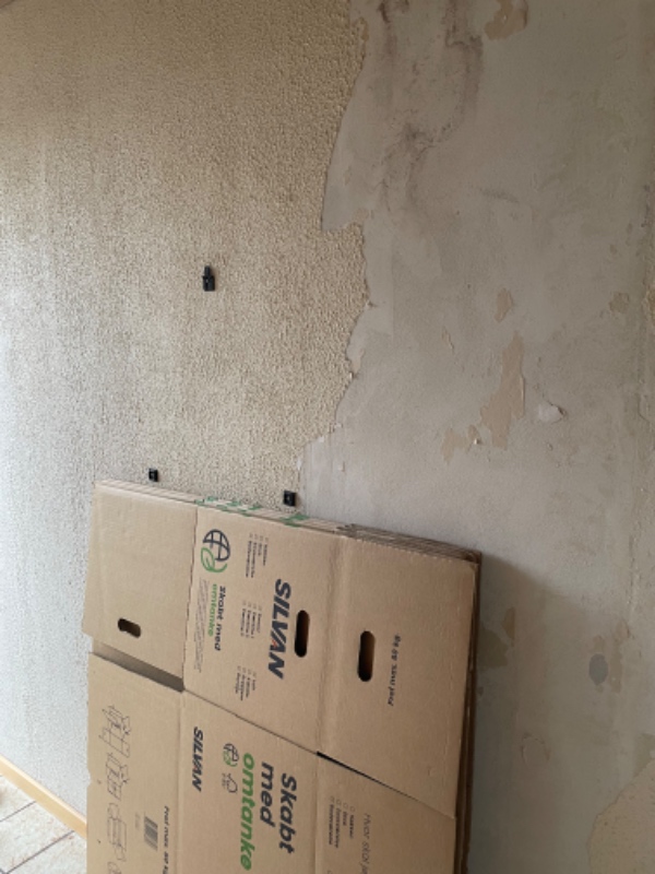 Fjern tapet, spartling og maling