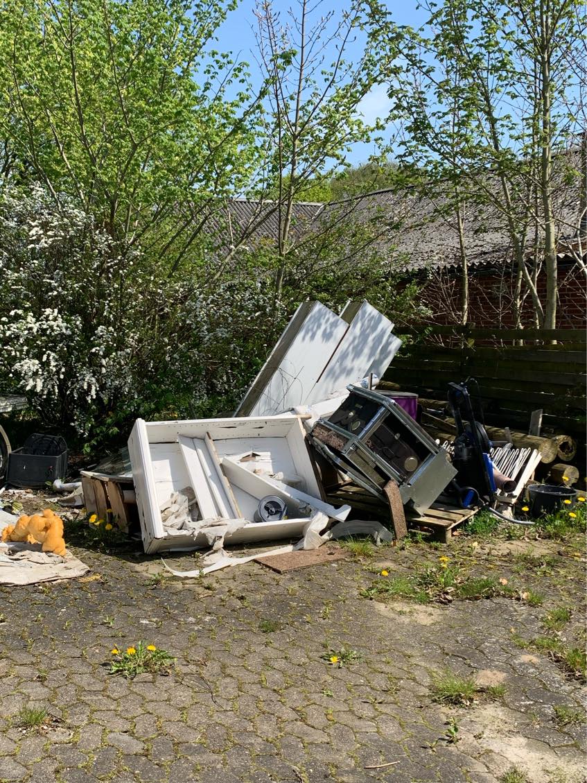 Bortkørelse af forskellige ting