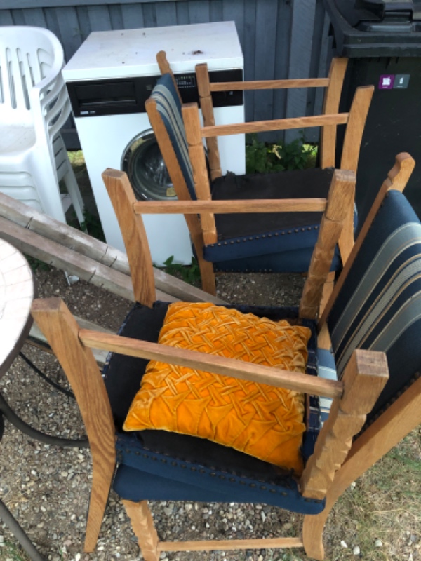 Møbler, storeaffald og haveaffald