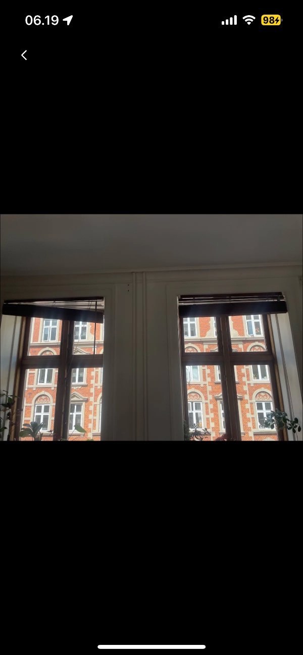 Putting up fallen curtains