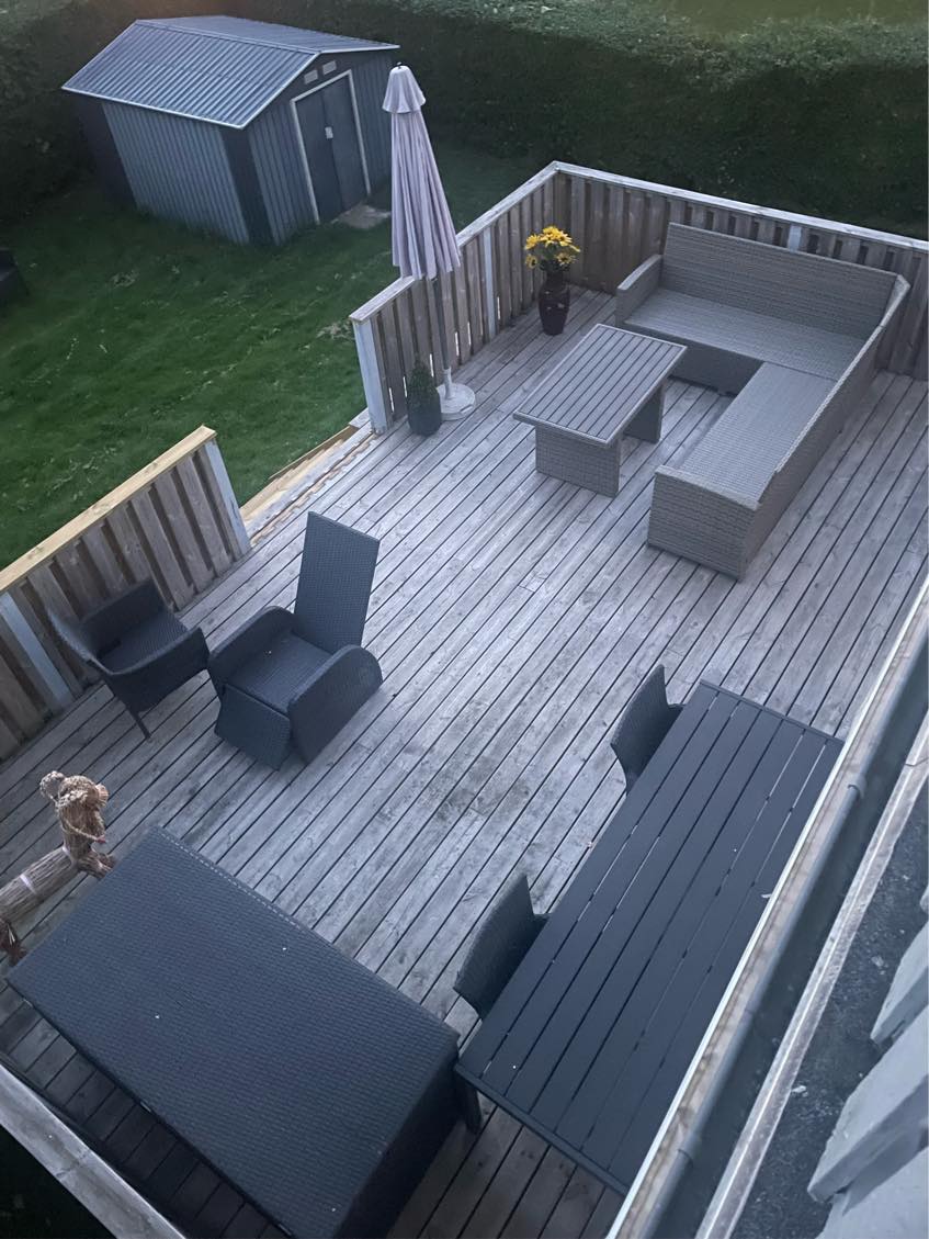 Maling af træterrasse