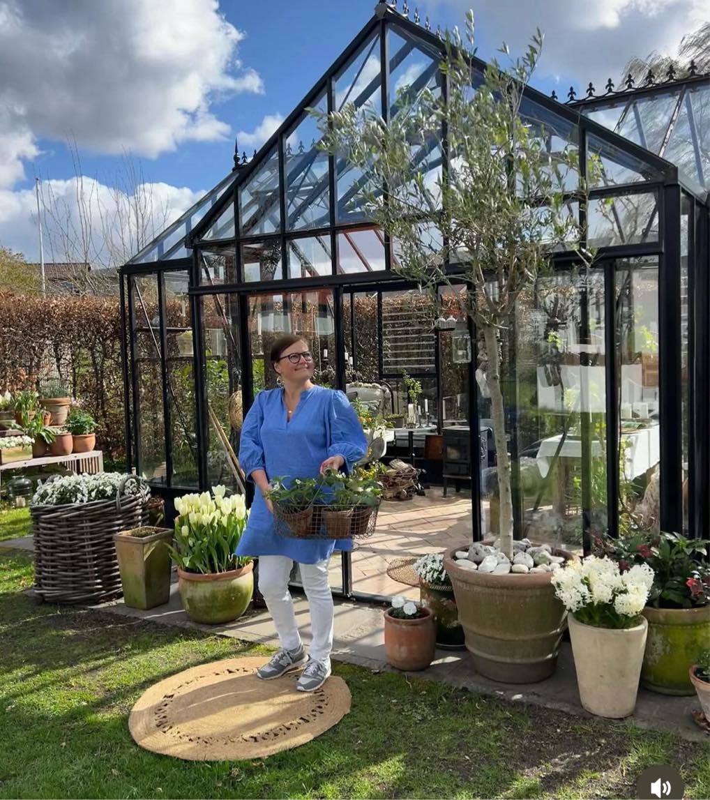 Hjælp til at samle et ny købt drivhus