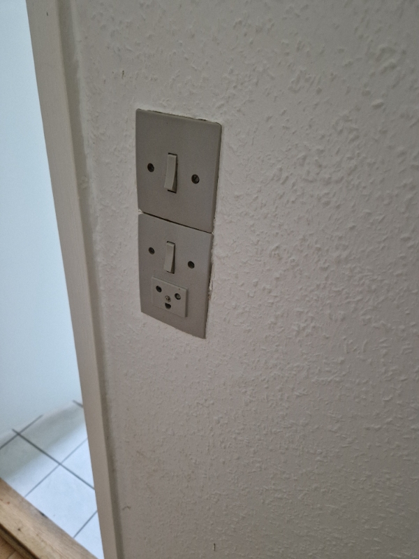 Skift af stik kontakter.