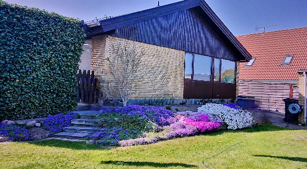 Male 2 gavle+ udhæng & sternbræt+ 7 vinduerammer