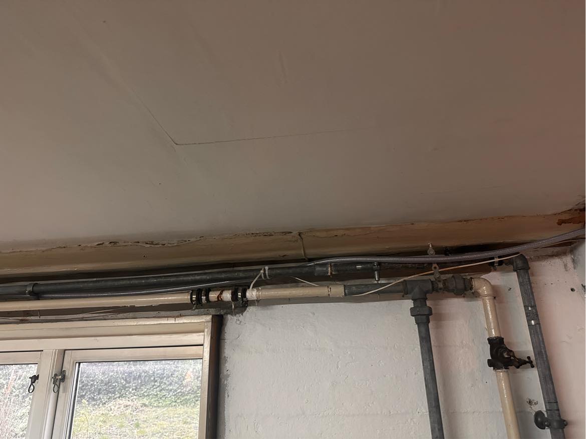 Fikse utæt vandrør