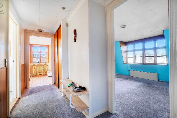 Malerarbejde (vægge og lofter) i juli måned