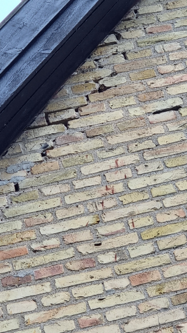 Fuget murstens facade