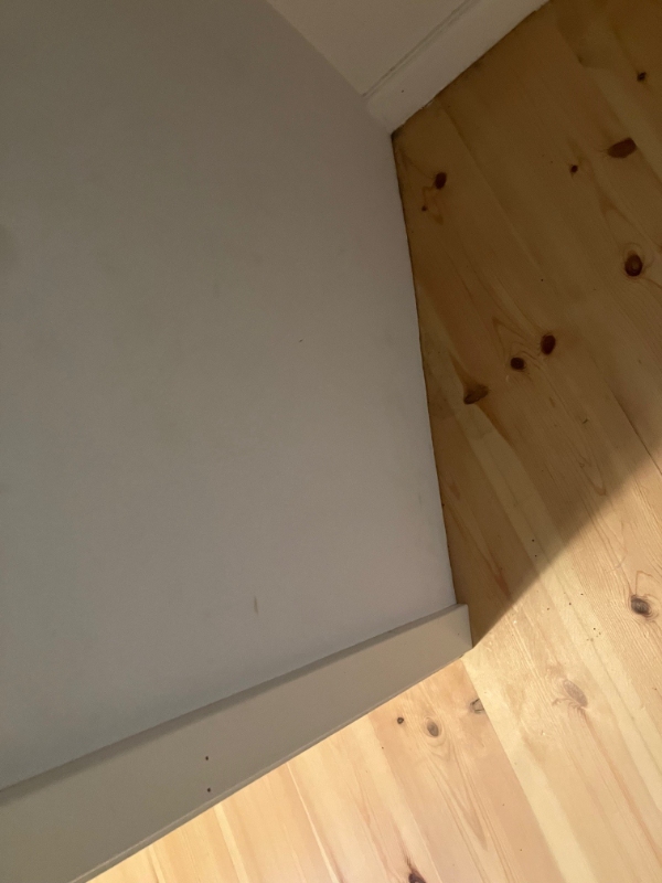 Montering af fodpaneler