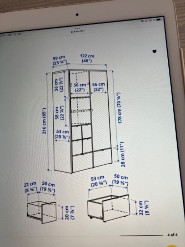 Samle 1-2 Visthus dobbelte garderobeskabe og skrue dem fast i væggen