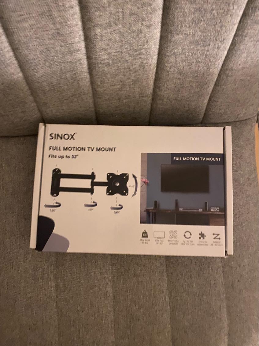 Ophængning af tv og spejl