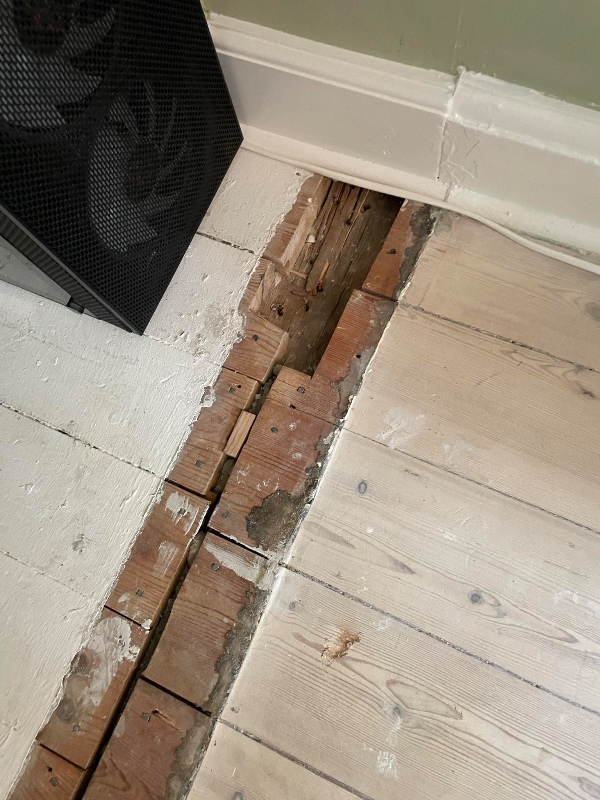 Reparation og slibning af trægulv