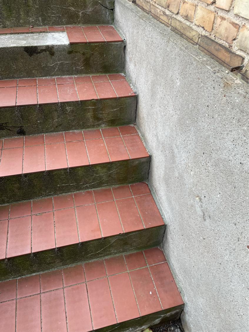Udendørs Trappe renovering (beton)