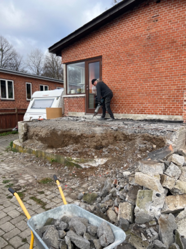 Fjerne byggeaffald