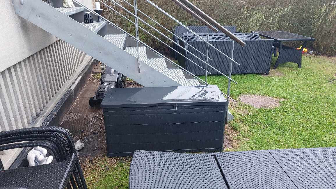 Lagt fliser ca. 42 m2