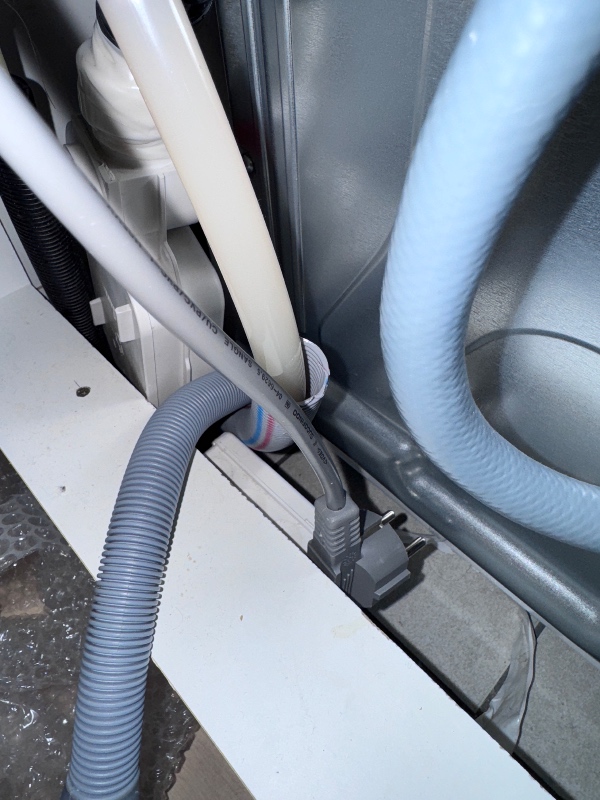 Elstrøm til 2 hvidevare.