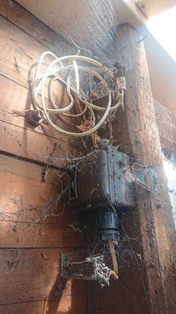 Rydning af værksted