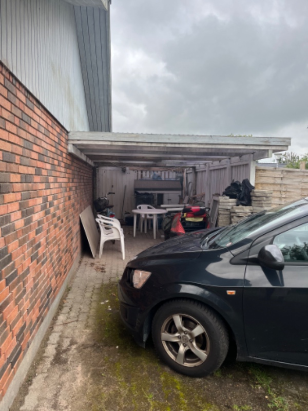 Fornyelse og udvidelse af garage, tilse og vudering. 