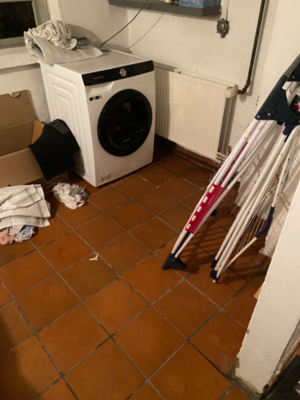Fjernelse af gulv, forberedelse til gulvvarme