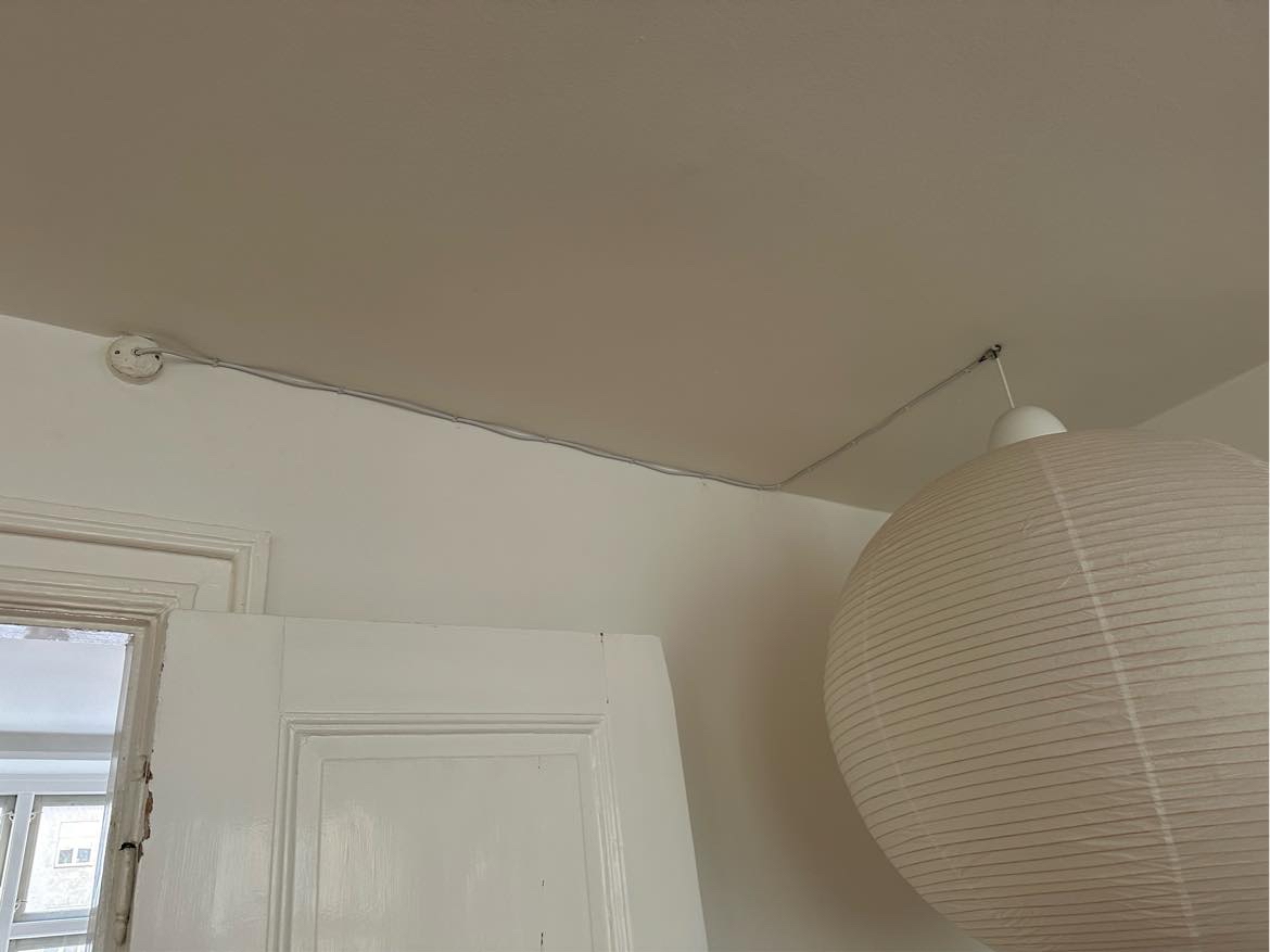 Ophængning af lampe