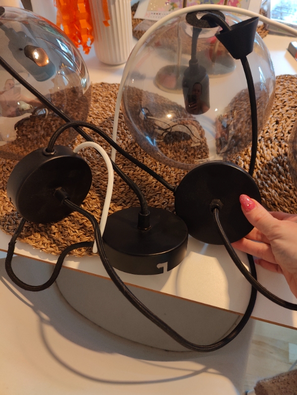 Have hængt  pendul lamper op