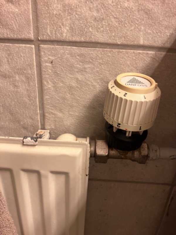 Udskiftning af ventilation samt reparation af radiator