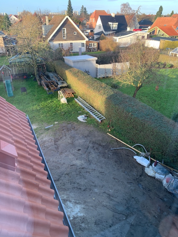 Fræsning og plejning af græsplæne