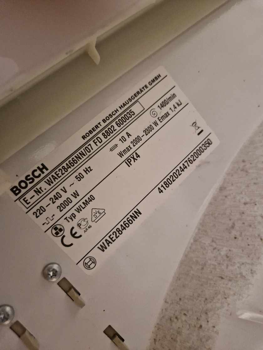 Vaskemaskine larmer - noget sidder fast