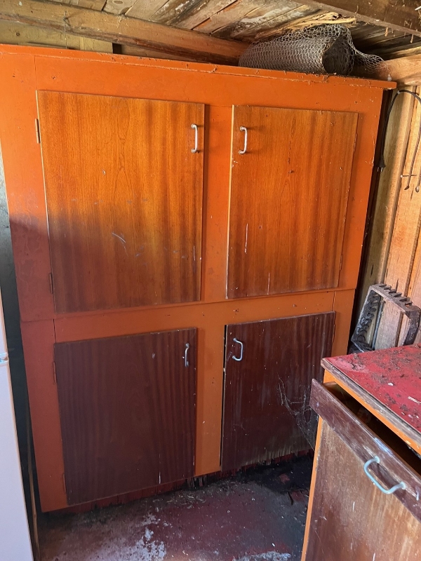 Nedrivning og bortfjernelse af skur