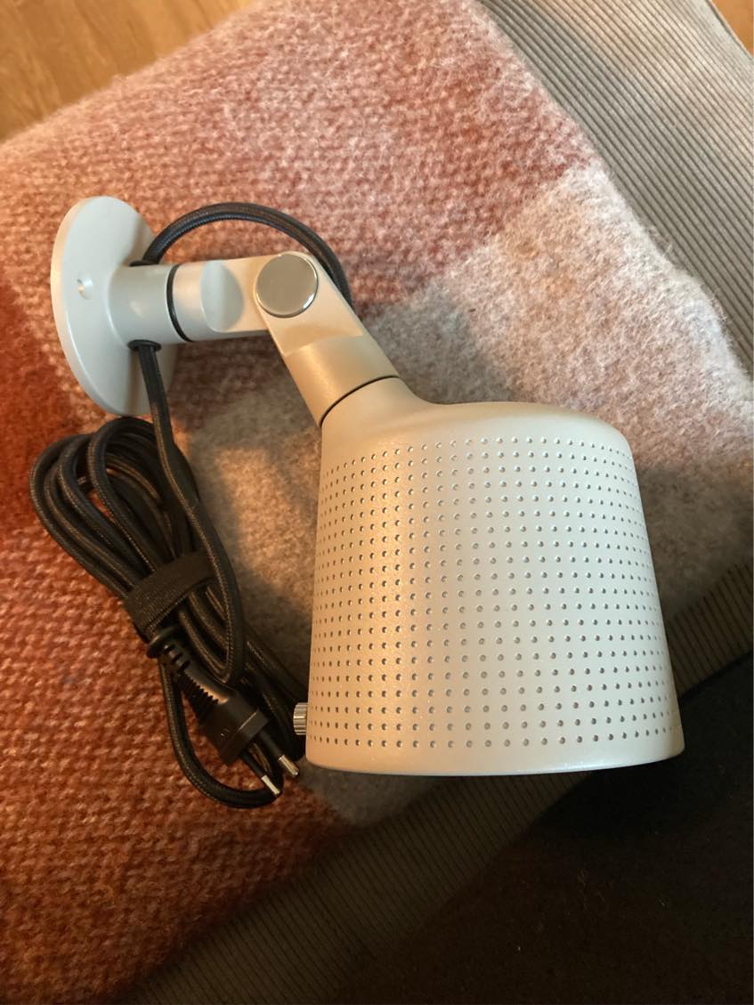 Ophængning af lampe