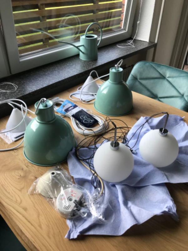 Opsætning af tre loftlamper i samme rum,