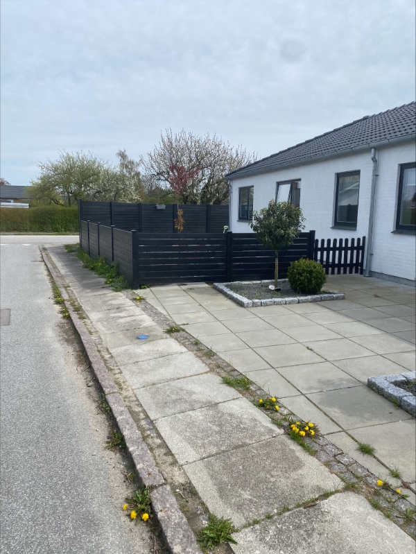 Fjernelse og forebyggelse af ukrudt